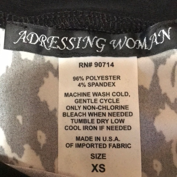 Addressing Woman Convertible Dress - Picture 8 of 12